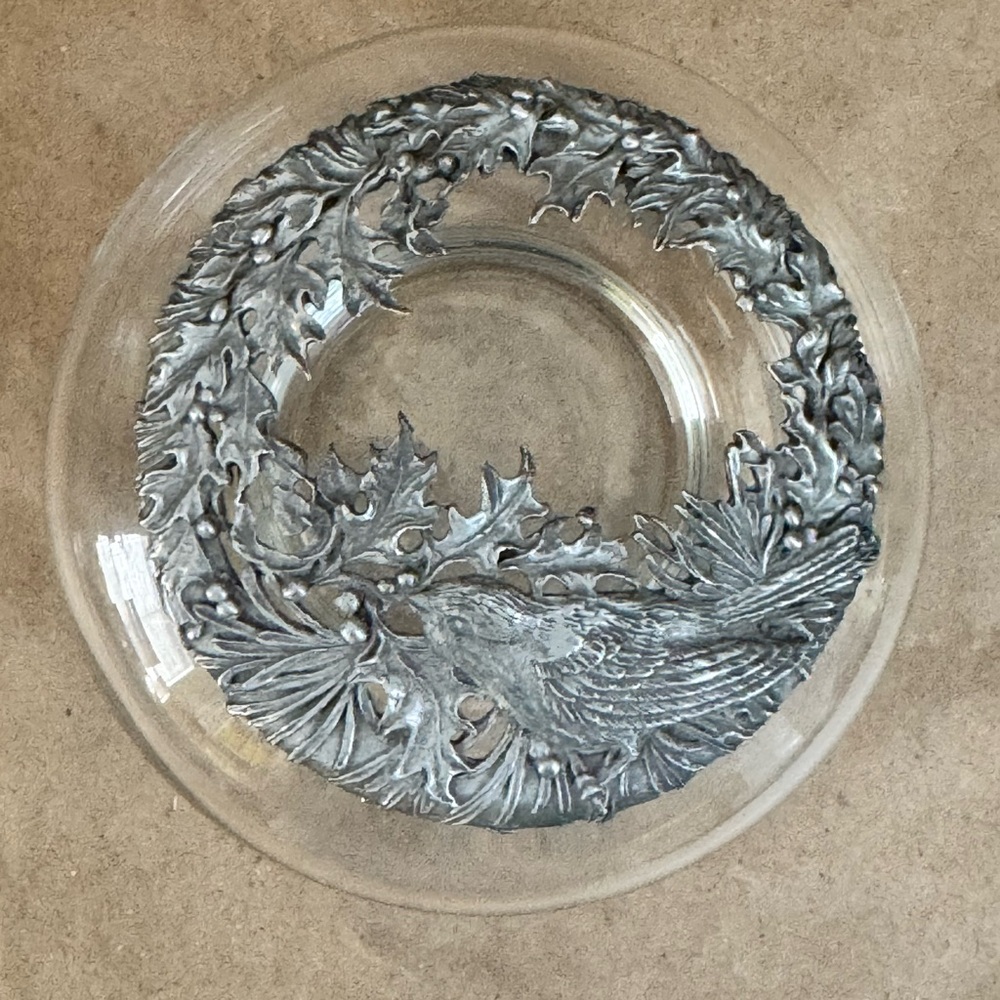 1992 Rawcliffe Pewter Bird and Holly Berries Potpourri Dish. 3” by 4.5”